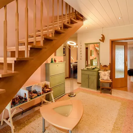 Ferienhaus-jasmund-direkt-am-nationalpark-jasmund بيت للعطل *