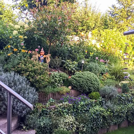 بيت للعطل Ferienhaus-jasmund-direkt-am-nationalpark-jasmund
