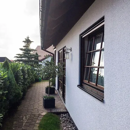 بيت للعطل Ferienhaus-jasmund-direkt-am-nationalpark-jasmund ساسنيتز